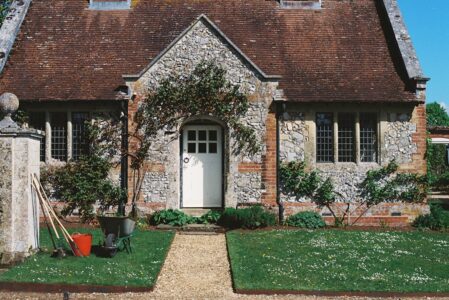 How to Choose the Right Tools for Your Garden