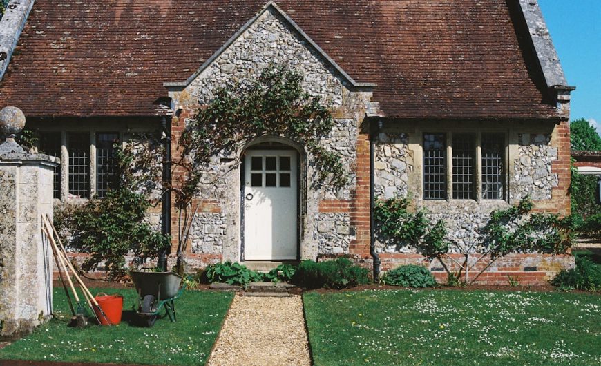 How to Choose the Right Tools for Your Garden